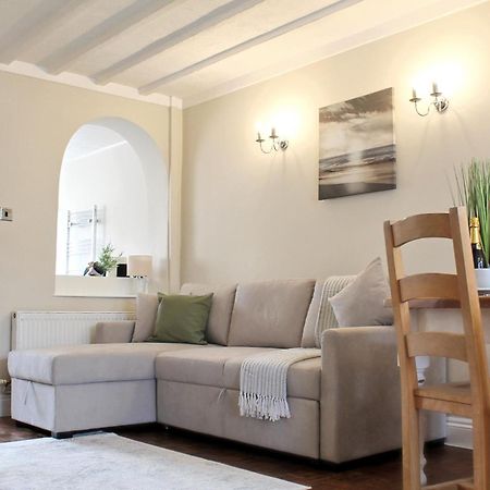Cosy Cottage In Mersea - Walking Distance To Beach And Town West Mersea Buitenkant foto